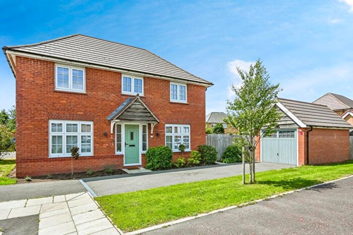 3 Bedroom Detached House For Sale In Westview Close, Formby, Liverpool, Merseyside, L37