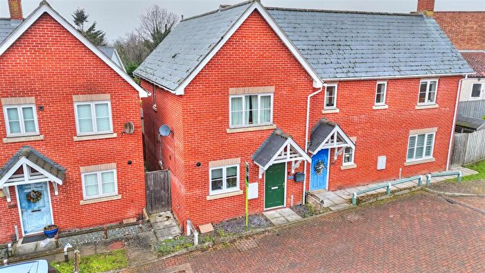 2 Bedroom Semi Detached House For Sale In Foxhall Road, Ipswich, IP3