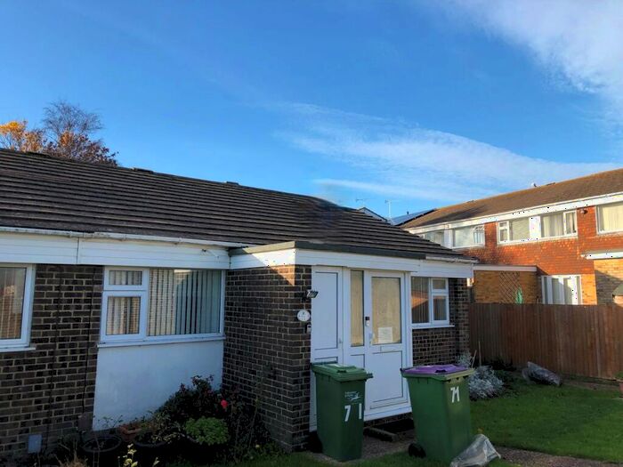 3 Bedroom Bungalow To Rent In Lynwood, Folkestone, CT19