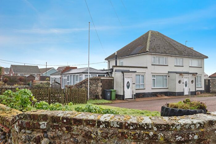 1 Bedroom Flat For Sale In Coast Road, Bacton, Norwich, NR12