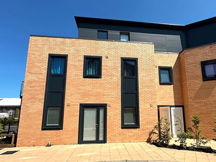 1 Bedroom Flat To Rent In Newtown Road, Ashford, TN24