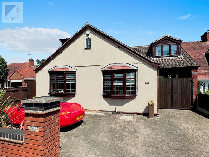 4 Bedroom Detached House To Rent In Ashby Road, Hinckley, LE10