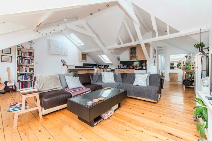 2 Bedroom Apartment To Rent In Westgate Road, Fenham, Newcastle Upon Tyne, NE4