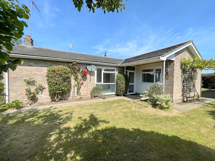 3 Bedroom Detached Bungalow For Sale In Deal Way, Brightlingsea, CO7
