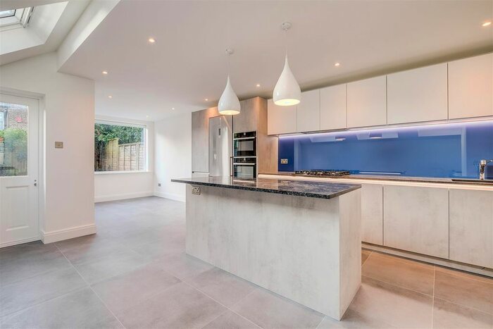 4 Bedroom Terraced House To Rent In Binns Road, London, W4