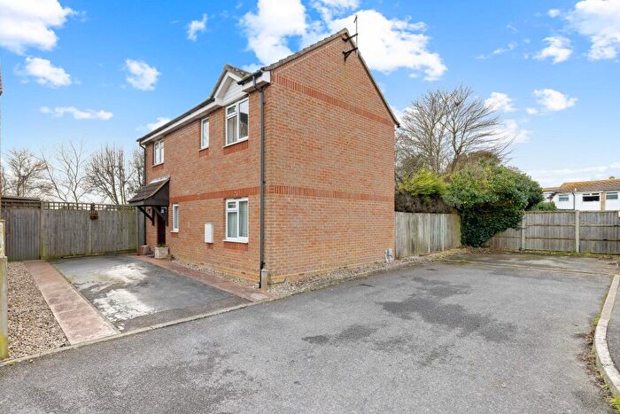 3 Bedroom Detached House For Sale In Rosemary Close, Bognor Regis, PO21