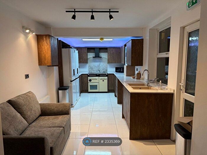 6 Bedroom Terraced House To Rent In Leopold Road, Kensington, Liverpool, L7