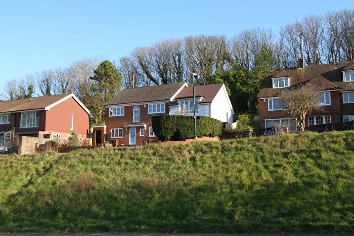 5 Bedroom Detached House For Sale In Cranborne Avenue, Eastbourne, BN20