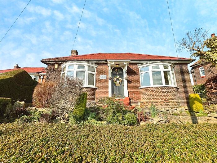 3 Bedroom Bungalow For Sale In Lead Road, Greenside, Ryton, NE40
