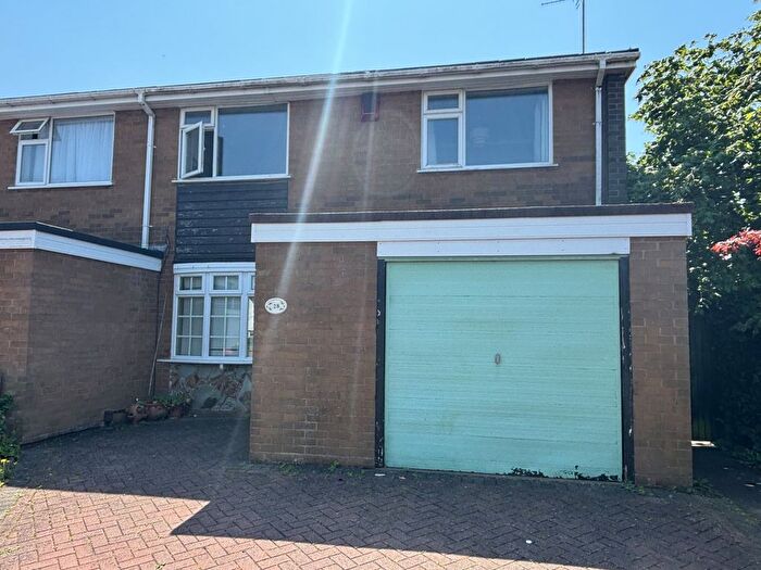 3 Bedroom Semi Detached House For Sale In Westland Avenue, Wolverhampton, WV3