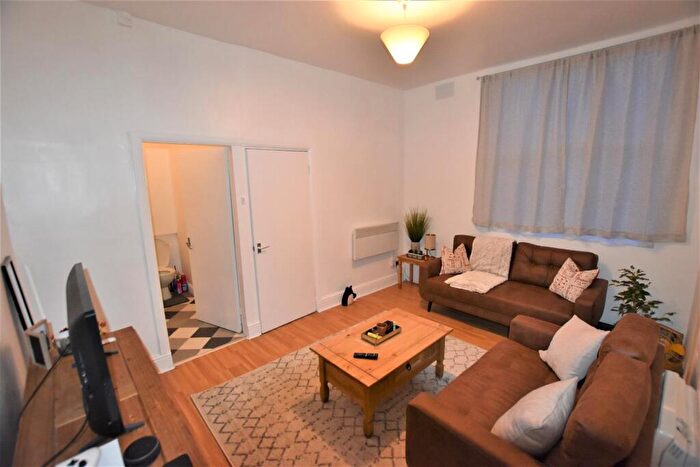1 Bedroom Flat To Rent In Bramley Road, Leicester, LE3