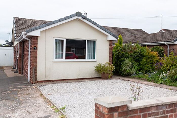 2 Bedroom Semi-Detached Bungalow For Sale In Maid Marian Avenue, Bilsthorpe, NG22