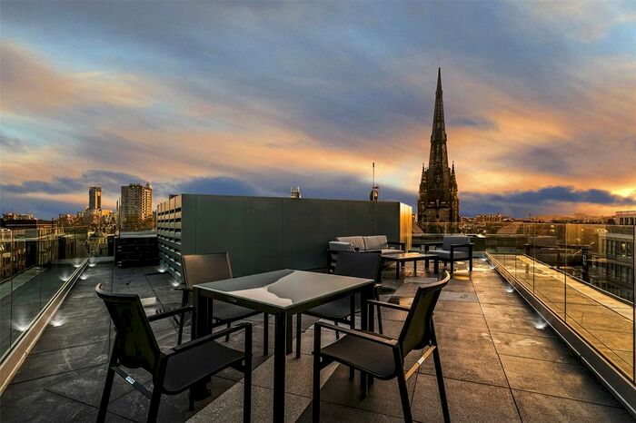 3 Bedroom Flat To Rent In Greycoat Street, Westminster, London, SW1P