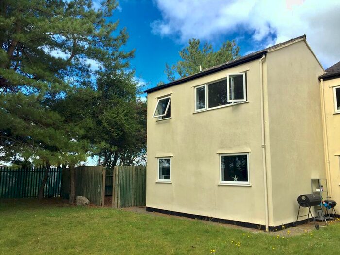 3 Bedroom End Of Terrace House For Sale In Glan Gors, Harlech, Gwynedd, LL46