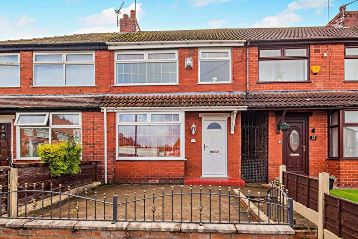 2 Bedroom Terraced House For Sale In Greenside Crescent, Droylsden, Manchester, M43