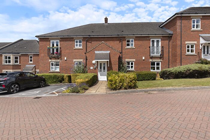 3 Bedroom Apartment For Sale In St. Francis Close, Sheffield, S10