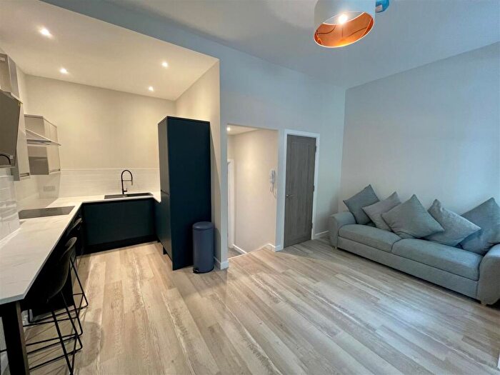 1 Bedroom House To Rent In Howard Gardens, Adamsdown, CF24