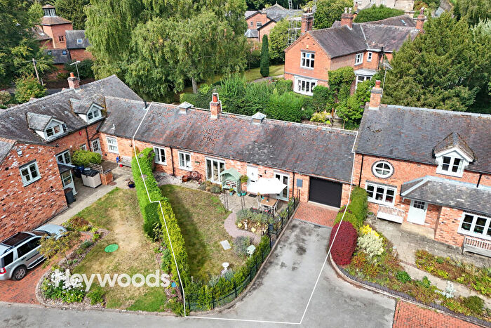 2 Bedroom Barn Conversion For Sale In Maer Mews, Haddon Lane, Maer, Newcastle-under-Lyme, Staffordshire, ST5