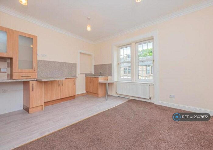 2 Bedroom Flat To Rent In Alloa Road, Stirling, FK9