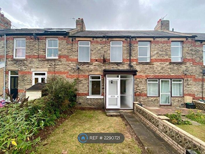 3 Bedroom Terraced House To Rent In Moor View, Ryton, NE40