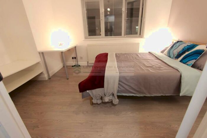 1 Bedroom Apartment To Rent In Goldings Crescent, Hatfield, AL10