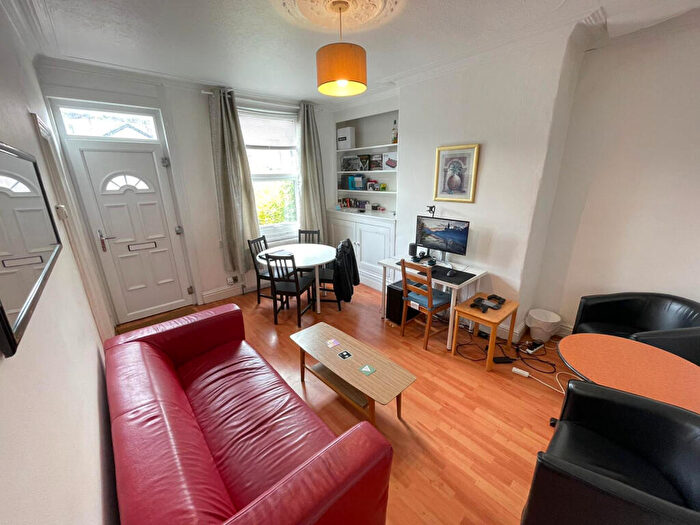 3 Bedroom Terraced House To Rent In Wetherby Place, Leeds, West Yorkshire, LS4