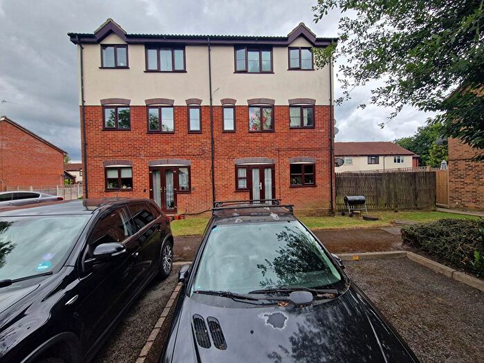 1 Bedroom Flat To Rent In Banks Road, Borehamwood, Hertfordshire, WD6