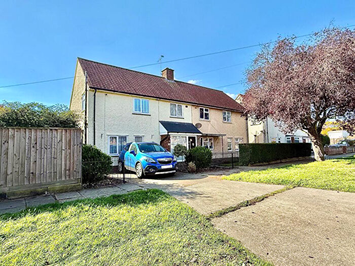 3 Bedroom Semi-Detached House For Sale In Dumfries Road, Ipswich, IP4