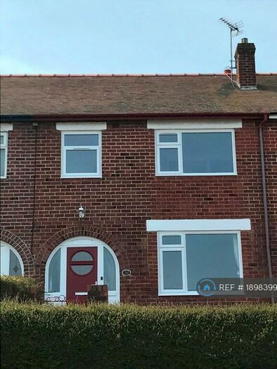 3 Bedroom Terraced House To Rent In Llanelian Road, Old Colwyn, Colwyn Bay, LL29