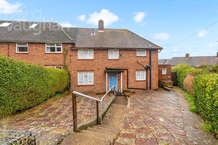 3 Bedroom Semi-Detached House For Sale In Fountains Close, Brighton, East Sussex, BN1
