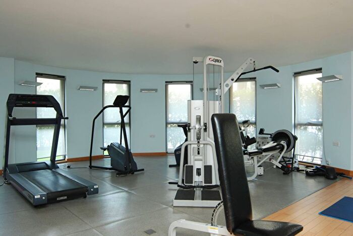 1 Bedroom Flat To Rent In Altair Court, De Beauvoir Town, London, N1