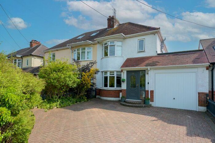 3 Bedroom Semi-Detached House For Sale In Bradford On Avon, BA15