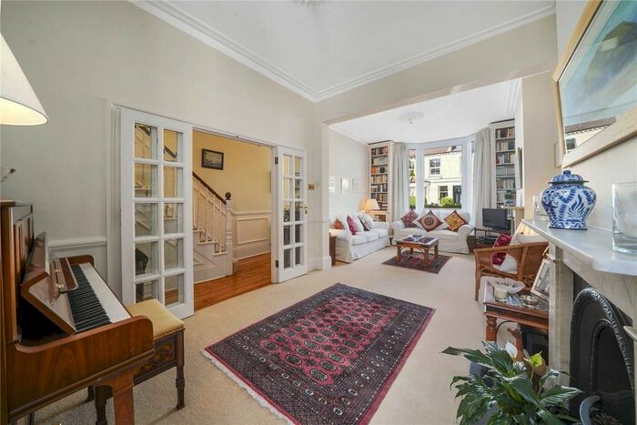 3 Bedroom Terraced House To Rent In Alderbrook Road, Clapham South, London, SW12
