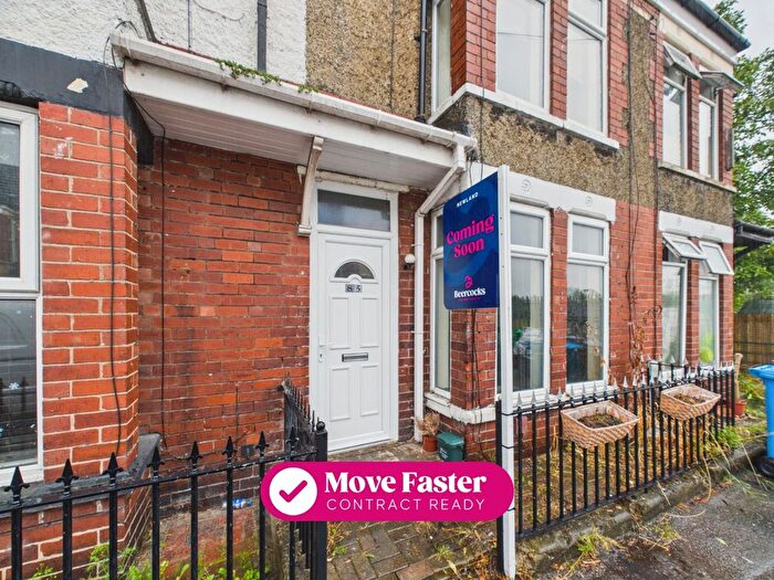 2 Bedroom Terraced House For Sale In Raglan Street, Hull, East Riding Of Yorkshire, HU5