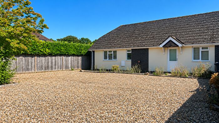 2 Bedroom Semi-Detached Bungalow For Sale In Hackwood Lane, Cliddesden, RG25