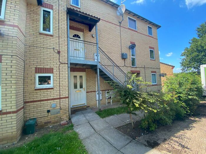 2 Bedroom Flat To Rent In Coldeaton Lane, Emerson Valley, Milton Keynes, MK4