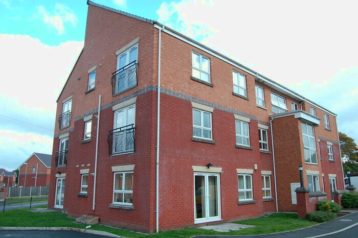 2 Bedroom Apartment To Rent In Skiddaw Close Middleton Manchester Lancashire, M24