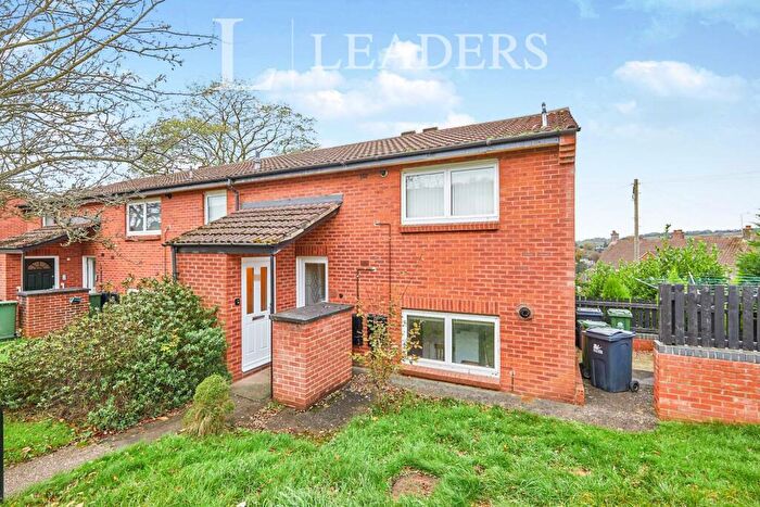 2 Bedroom Maisonette To Rent In Acorn Drive, DE56