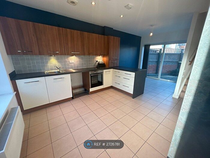 3 Bedroom Semi-detached House To Rent In Broad Oak Lane, Colchester, CO4