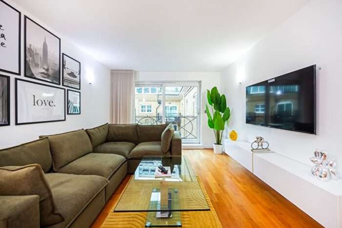 1 Bedroom Flat To Rent In Western Gateway, London, E16
