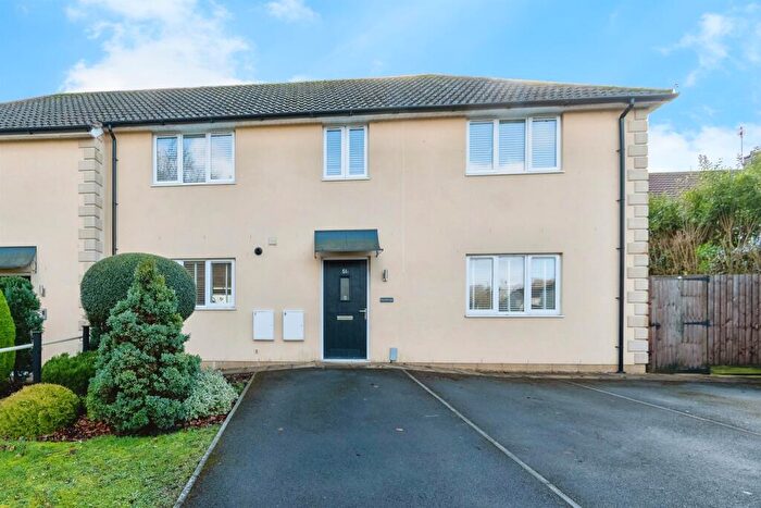 2 Bedroom Flat For Sale In Bences Lane, Corsham, SN13