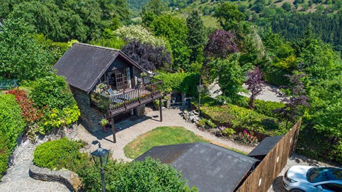 2 Bedroom Cottage For Sale In Horseshoe Pass, Llangollen, LL20