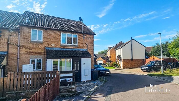 1 Bedroom Terraced House To Rent In Orchard Mead, Royal Wootton Bassett, SN4