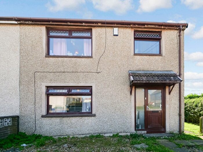 3 Bedroom Semi-detached House For Sale In Shaw Place, North Ayrshire, Saltcoats, KA21