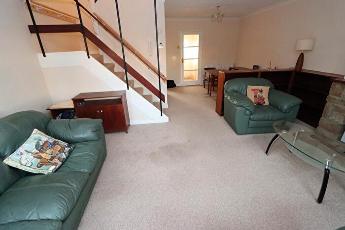 3 Bedroom Terraced House For Sale In St Martins Close, Whitley Bay, Tyne And Wear, NE26