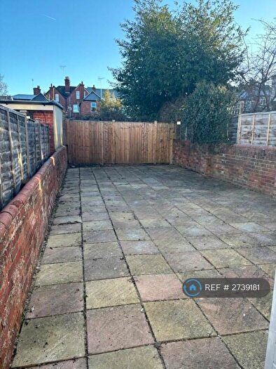 5 Bedroom Terraced House To Rent In Lorne Street, Reading, RG1