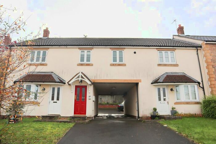 Studio To Rent In North Street, Nailsea, Bristol, BS48