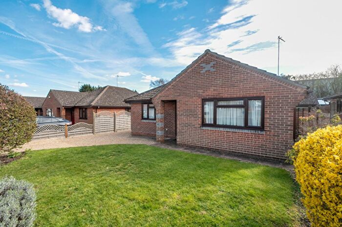 3 Bedroom Bungalow For Sale In St. Leonards Close, Fareham, Hampshire, PO15