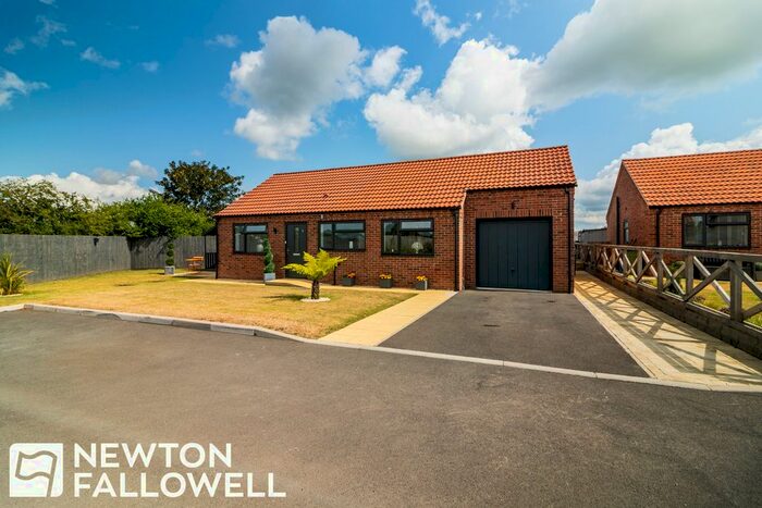 3 Bedroom Bungalow For Sale In Pepperly Hill Close, Elkesley, DN22