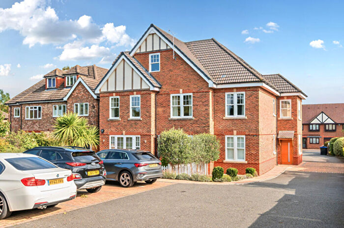 1 Bedroom Flat For Sale In Wordsworth Drive, Cheam, Sutton, SM3